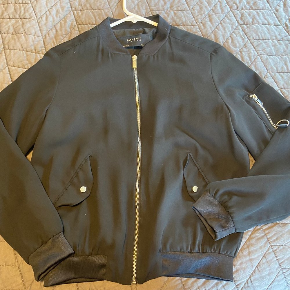 Black XS bomber jacket - Zara